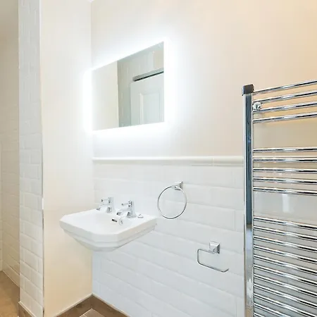 Apartment Best Location In *